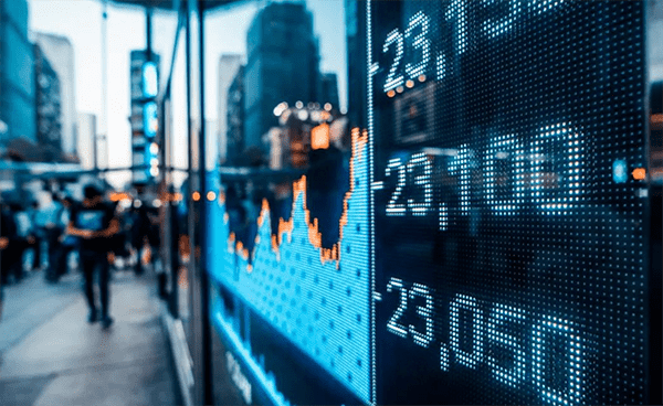 [北京应急借钱]微信退出红包营销大战QQ顶上：春节期间派发2.5亿元现金