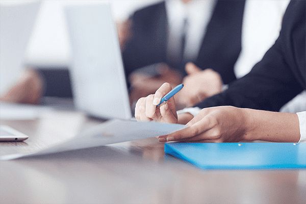 [北京空放]王健林马云等大鳄齐聚保险圈 险企股权价格急涨